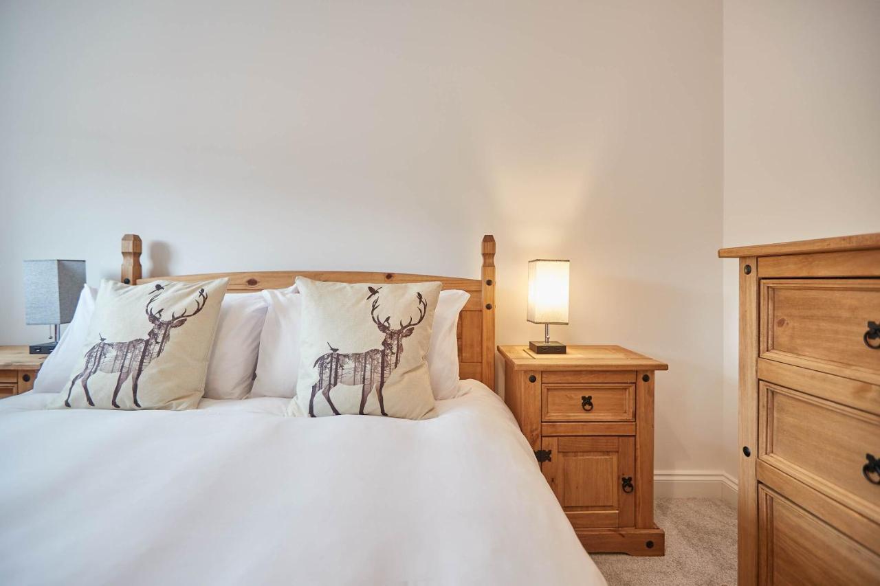 Host & - No 5 Hoggarths Yard Holiday home *